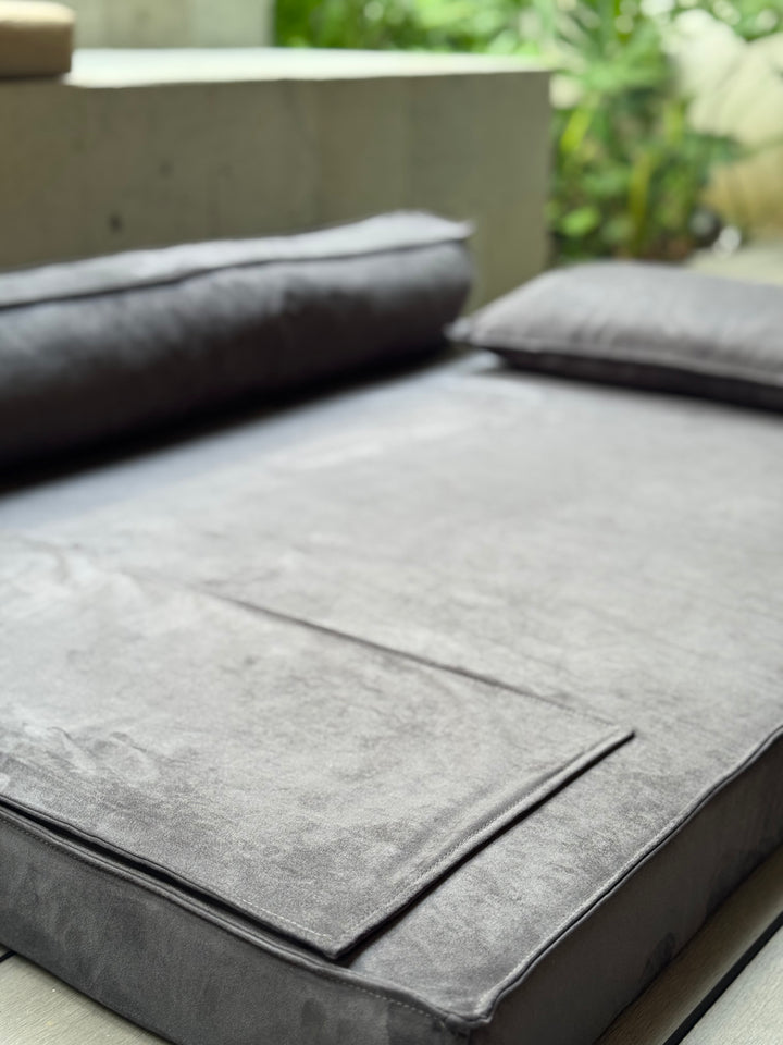 Orthopedic Dog Bed XXL – Memory Foam Crate Pad, Waterproof & Washable Cover for Large and Senior Dogs, Grey 46" x 34"